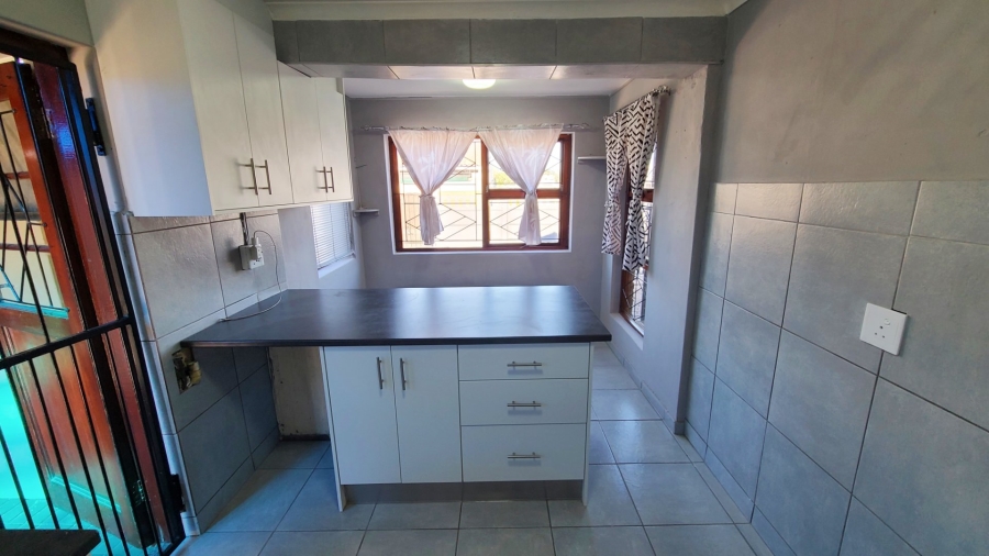 3 Bedroom Property for Sale in Belhar Western Cape